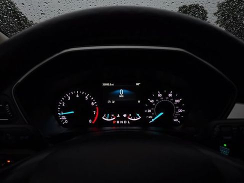 Used 2020 Ford Escape SEL AWD/4WD image 30