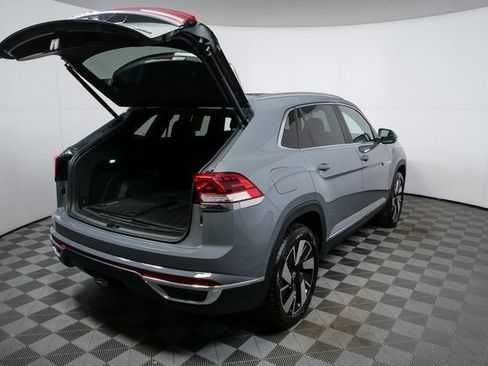 Certified 2025 Volkswagen Atlas Cross Sport SEL image 28
