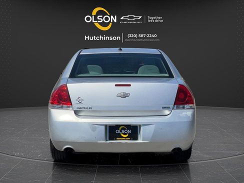 Used 2014 Chevrolet Impala Limited LS FWD image 12