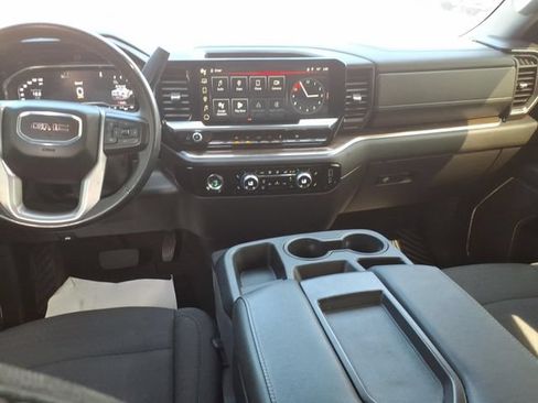 Used 2024 GMC Sierra 1500 Elevation AWD/4WD image 10