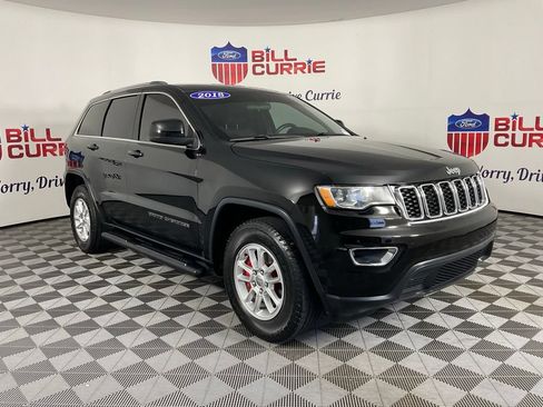 Used 2018 Jeep Grand Cherokee Laredo RWD image 1