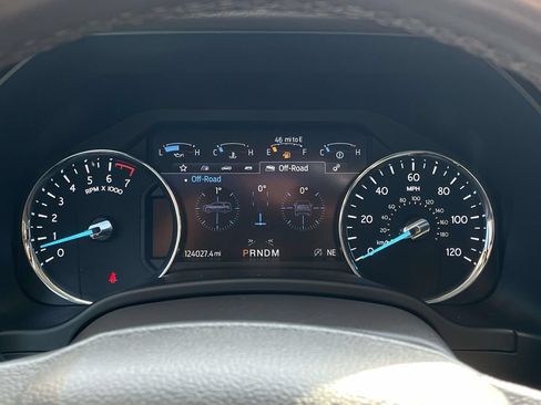 Used 2021 Ford Expedition Max Limited AWD/4WD image 16