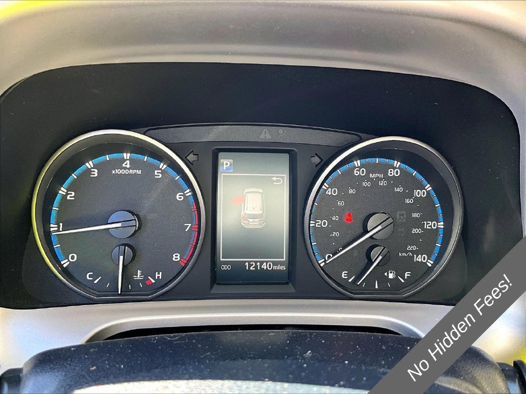 Used 2017 Toyota RAV4 XLE w/ Premium Special Value Package AWD/4WD image 18