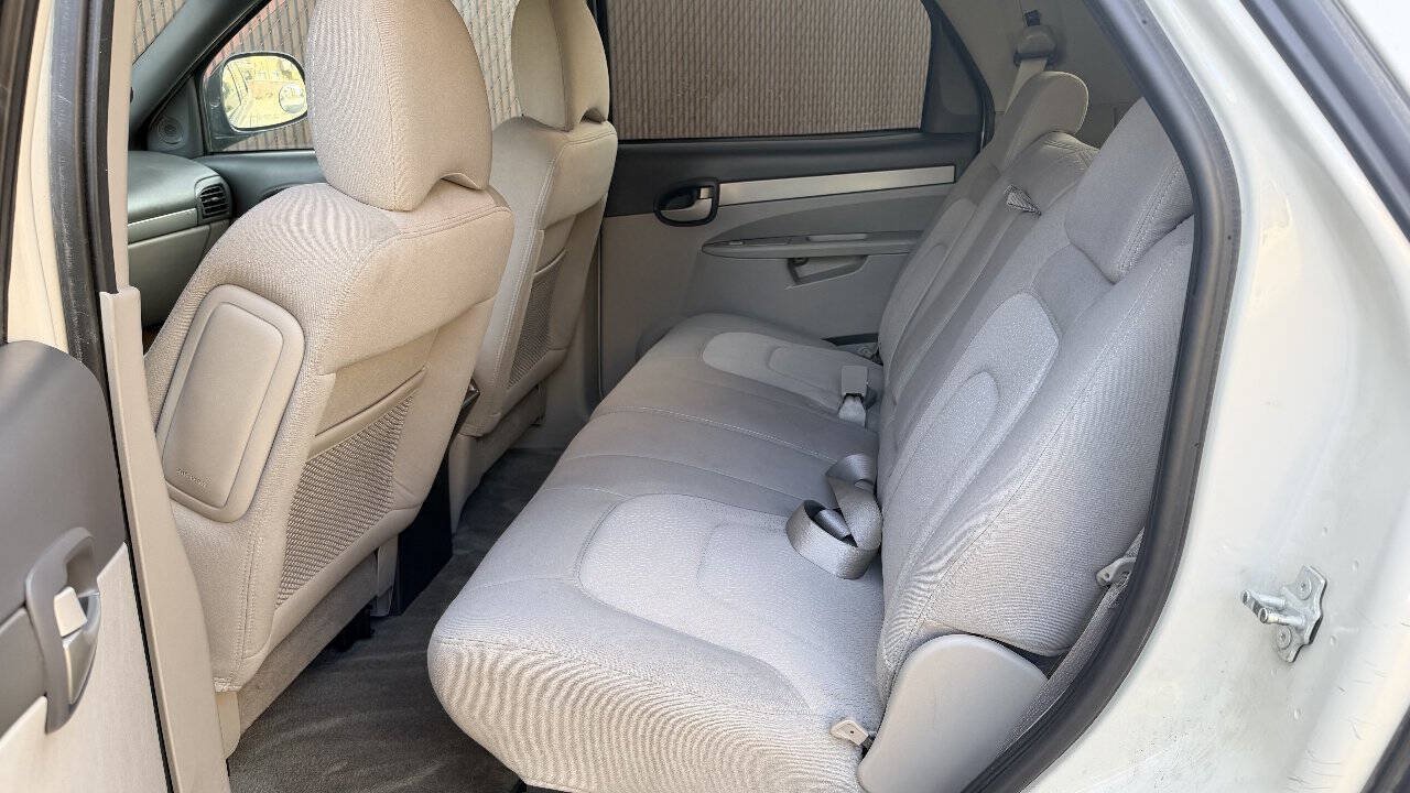 Used 2005 Buick Rendezvous AWD image 11