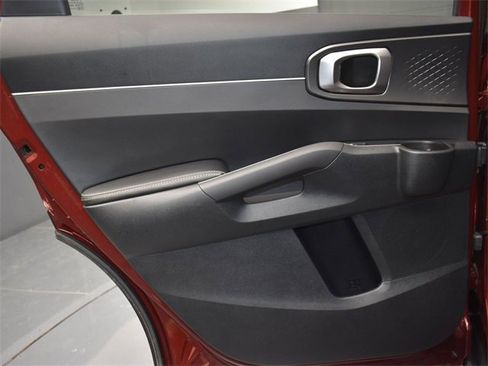 Certified 2025 Kia Sorento S image 15