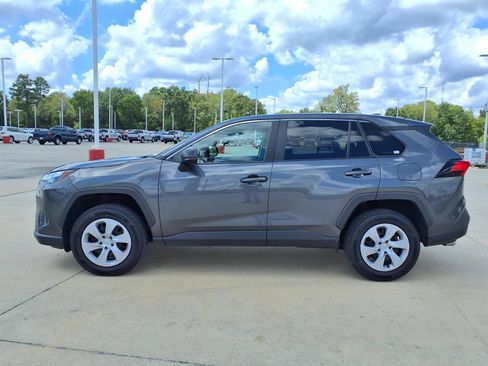 Certified 2025 Toyota RAV4 LE FWD image 9
