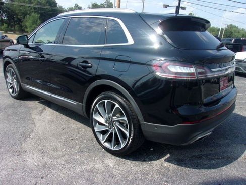 Used 2023 Lincoln Nautilus Reserve w/ Equipment Group 201A FWD image 3