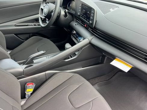 New 2026 Hyundai Elantra Sport FWD image 14
