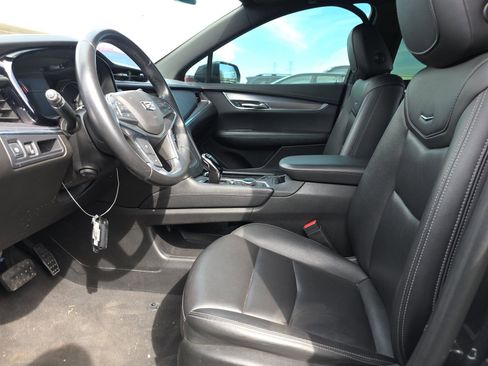 Used 2020 Cadillac XT5 Luxury image 10