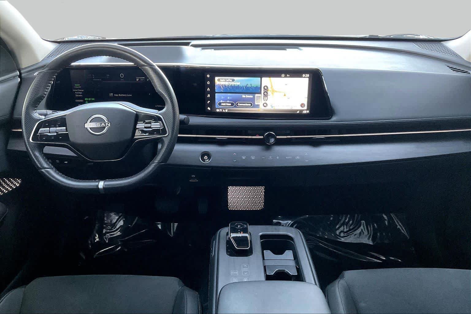 Used 2023 Nissan Ariya AWD image 15