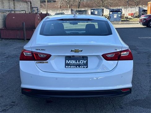 Used 2024 Chevrolet Malibu LT image 4