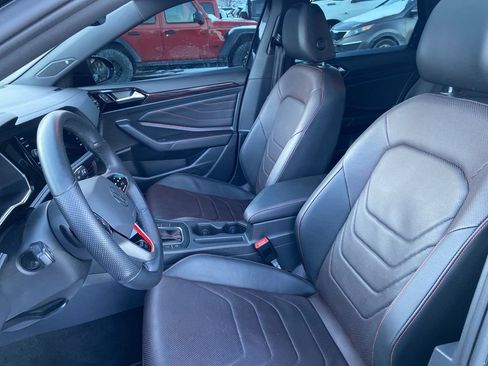 Used 2023 Volkswagen Jetta GLI Autobahn w/ GLI Black Package image 17