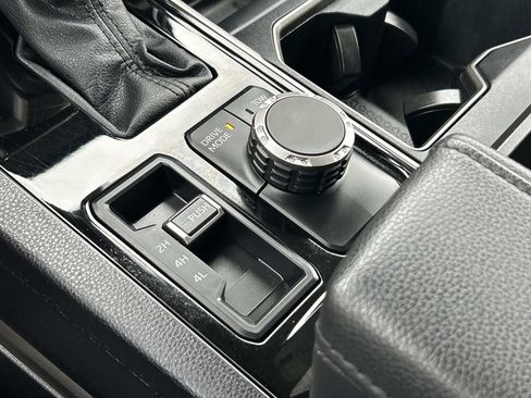 Used 2023 Toyota Tundra SR5 w/ SR5 Convenience Package image 28