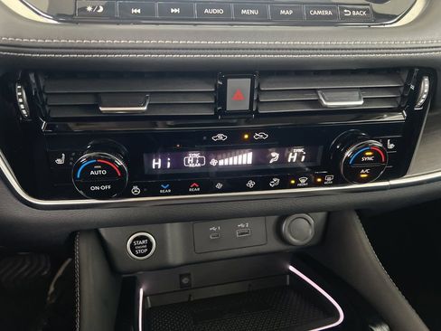 Certified 2021 Nissan Rogue Platinum AWD/4WD image 59