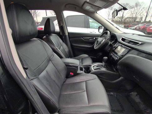 Used 2015 Nissan Rogue SL image 22