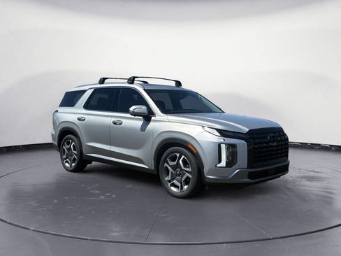 Used 2024 Hyundai Palisade Limited FWD image 7