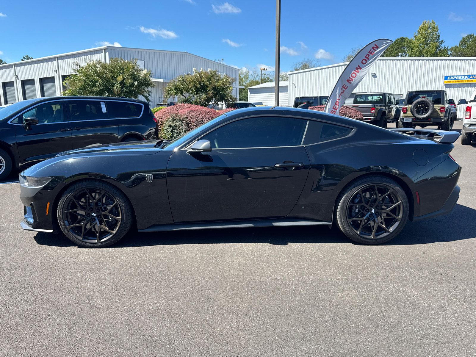 Used 2025 Ford Mustang Dark Horse RWD image 8