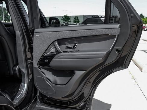 New 2026 Land Rover Range Rover Sport SE AWD/4WD image 58