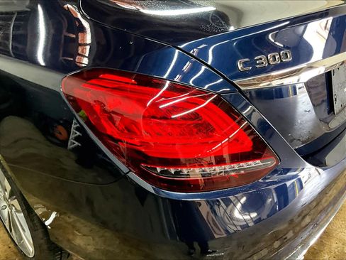 Used 2020 Mercedes-Benz C 300 4MATIC Sedan image 30