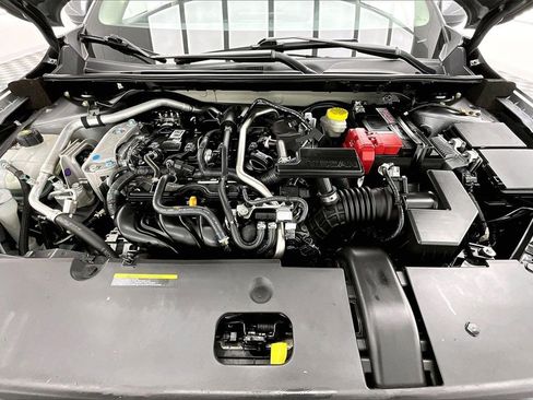 Used 2024 Nissan Sentra S image 10