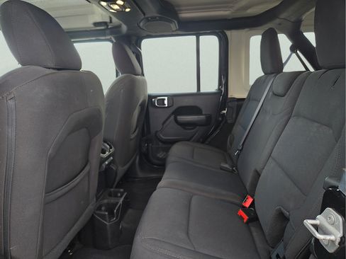 Used 2023 Jeep Wrangler Unlimited Sport AWD/4WD image 19