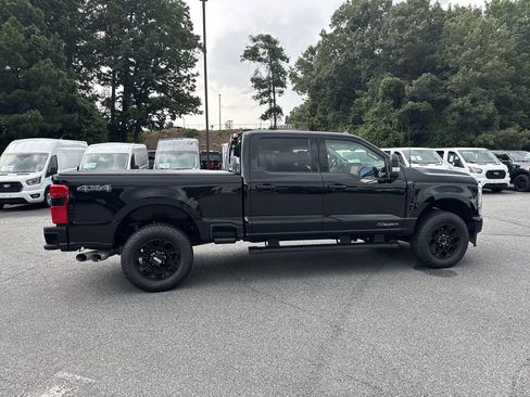Used 2025 Ford F350 Lariat w/ Lariat Ultimate Package AWD/4WD image 8