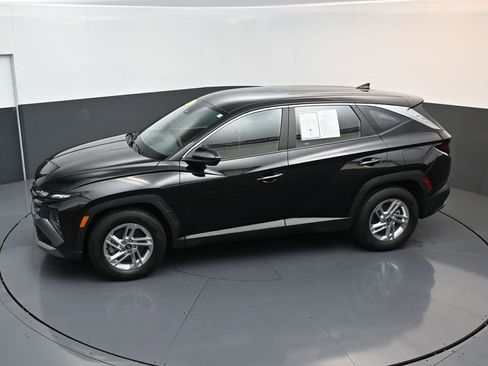 Used 2026 Hyundai Tucson SE FWD image 19