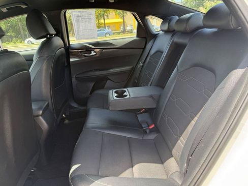 Used 2021 Kia Forte GT-Line FWD image 10