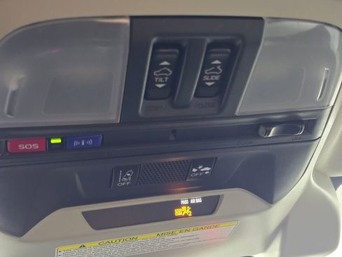 Used 2023 Subaru Crosstrek 2.5i Limited image 40