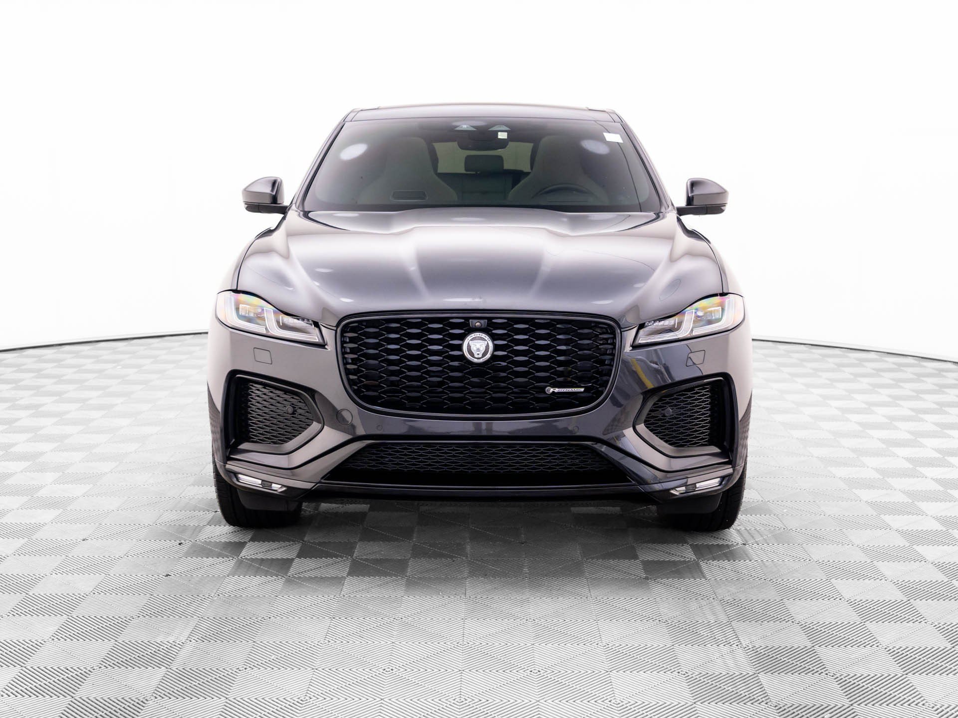 Used 2024 Jaguar F-PACE R-Dynamic S AWD/4WD image 8