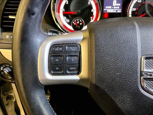 Used 2019 Dodge Grand Caravan GT image 17