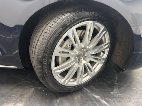 Used 2014 Audi A8 L 4.0T w/ Luxury Package image 35