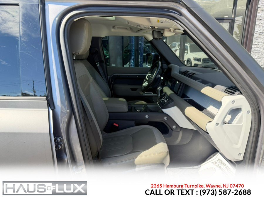 Used 2020 Land Rover Defender 110 SE AWD/4WD image 18