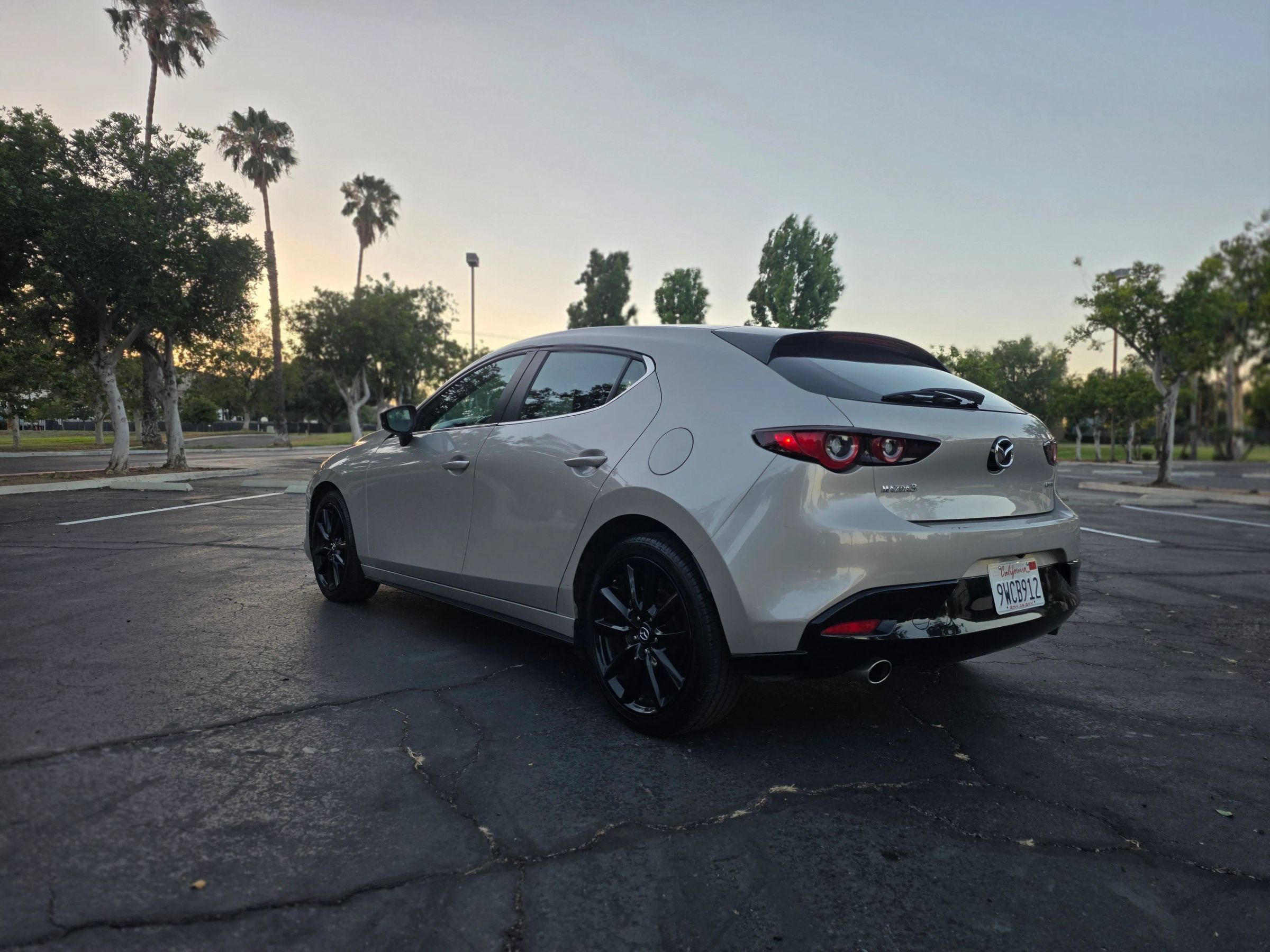 Used 2024 MAZDA MAZDA3 s FWD image 7