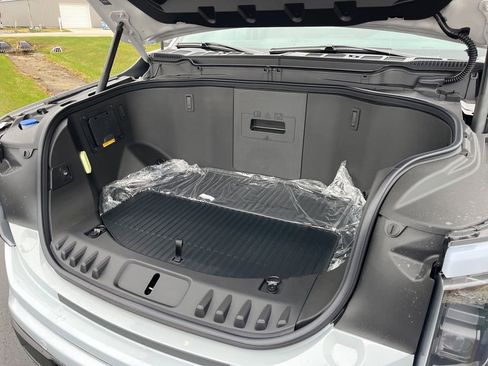 New 2025 Ford F150 Lightning Flash image 9