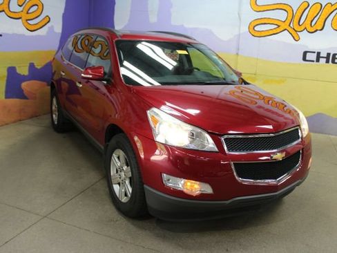 Used 2012 Chevrolet Traverse LT AWD/4WD image 2
