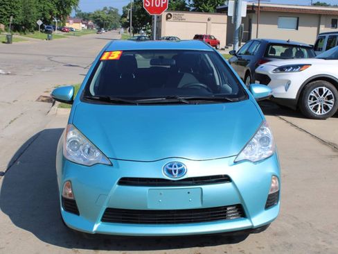 Used 2013 Toyota Prius C Two FWD image 3