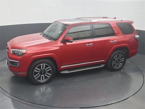 Used 2021 Toyota 4Runner Limited image 22