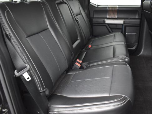 Used 2020 Ford F150 Lariat w/ Equipment Group 502A Luxury AWD/4WD image 29