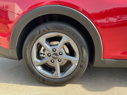 Used 2025 Kia K4 LXS image 8