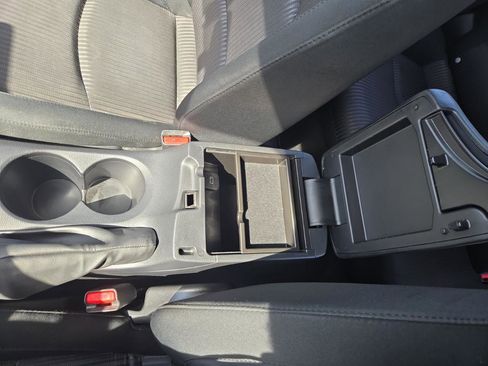 Used 2016 MAZDA MAZDA3 i Sport w/ Preferred Equipment Package image 16