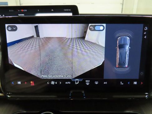 Used 2025 Ford Expedition Max Platinum w/ Platinum Ultimate Package image 19