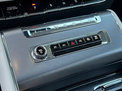 New 2026 Lincoln Aviator 2WD image 21