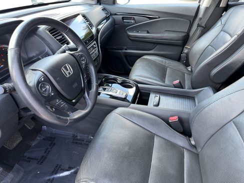 Used 2017 Honda Pilot Elite image 5