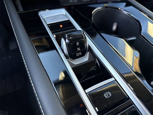 New 2026 Volkswagen Atlas SE image 33