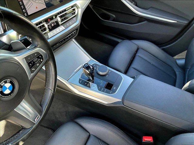Used 2021 BMW 330i Sedan w/ M Sport Package RWD image 14