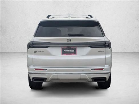 Used 2025 Buick Enclave Avenir w/ Super Cruise Package image 7