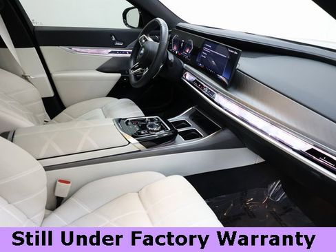 Used 2024 BMW 760i xDrive w/ Executive Package image 16
