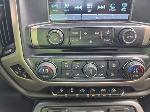 Used 2018 GMC Sierra 1500 Denali AWD/4WD image 32