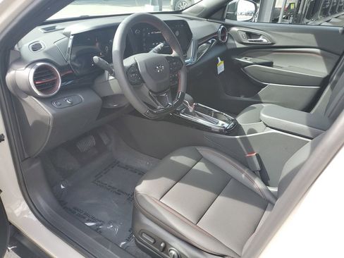 New 2026 Chevrolet Trax RS w/ Driver Confidence Package FWD image 19